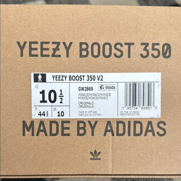 Yeezy Boost 350 ‘Mono Ice’ - Picture 7 of 7